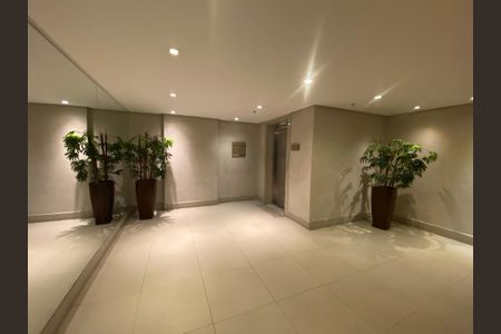 Apartamento à venda com 59m², 2 quartos e 1 vaga Apartamento à venda com 59m², 2 quartos e 1 vagaHall de entrada