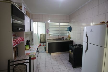 Casa à venda com 176m², 3 quartos e 2 vagasCozinha 2