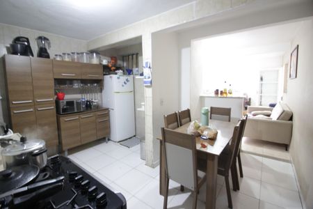 Casa à venda com 176m², 3 quartos e 2 vagasCozinha 1