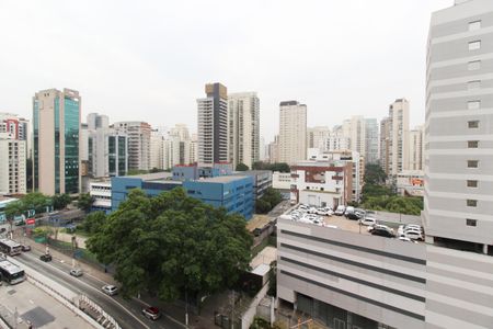 Apartamento à venda com 27m², 1 quarto e sem vaga Apartamento à venda com 27m², 1 quarto e sem vagaVista