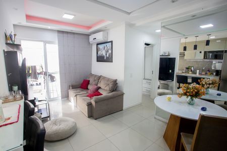 Apartamento à venda com 56m², 2 quartos e 1 vagaSala