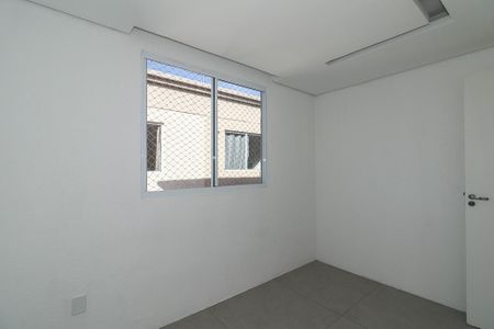 Apartamento à venda com 46m², 2 quartos e 1 vagaQuarto