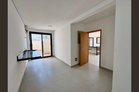 Casa de condomínio à venda com 280m², 4 quartos e 4 vagas Casa de condomínio à venda com 280m², 4 quartos e 4 vagasÁrea de Serviço