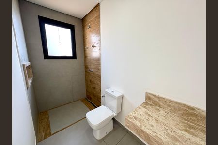 Casa de condomínio à venda com 280m², 4 quartos e 4 vagas Casa de condomínio à venda com 280m², 4 quartos e 4 vagasBanheiro da Suíte 4