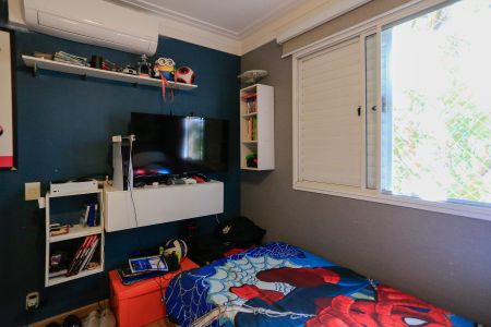 Apartamento à venda com 128m², 3 quartos e 2 vagas Apartamento à venda com 128m², 3 quartos e 2 vagasSuíte 1