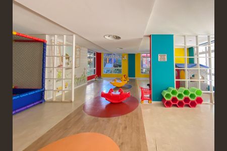 Apartamento à venda com 128m², 3 quartos e 2 vagas Apartamento à venda com 128m², 3 quartos e 2 vagasÁrea comum