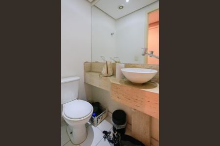 Apartamento à venda com 128m², 3 quartos e 2 vagas Apartamento à venda com 128m², 3 quartos e 2 vagasLavabo