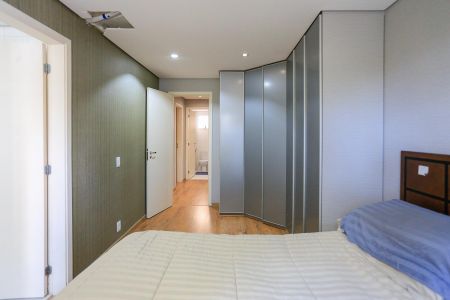 Apartamento à venda com 128m², 3 quartos e 2 vagas Apartamento à venda com 128m², 3 quartos e 2 vagasSuíte 3