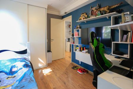 Apartamento à venda com 128m², 3 quartos e 2 vagas Apartamento à venda com 128m², 3 quartos e 2 vagasSuíte 2