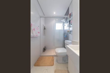 Apartamento à venda com 107m², 2 quartos e 2 vagasBanheiro da Suíte