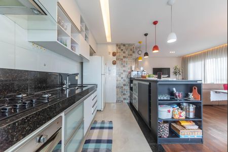 Apartamento à venda com 107m², 2 quartos e 2 vagasCozinha