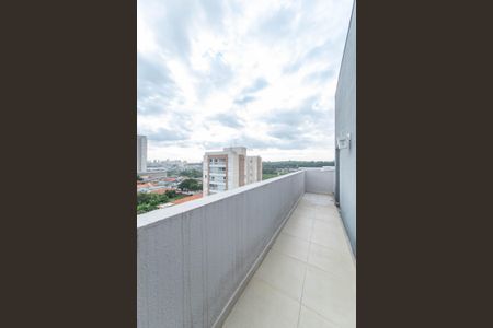 Apartamento à venda com 107m², 2 quartos e 2 vagasVaranda dos Dormitórios