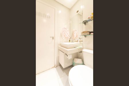 Apartamento à venda com 107m², 2 quartos e 2 vagasBanheiro Social