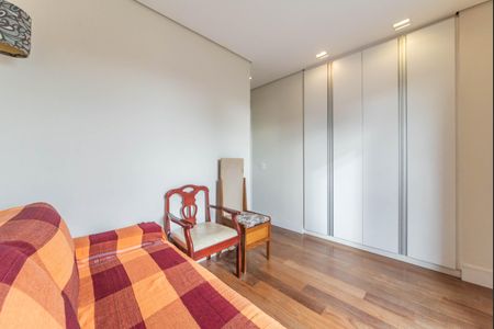 Apartamento à venda com 107m², 2 quartos e 2 vagasSuíte