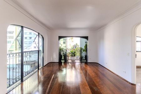 Apartamento à venda com 260m², 4 quartos e 3 vagas Apartamento à venda com 260m², 4 quartos e 3 vagasSala de Jantar