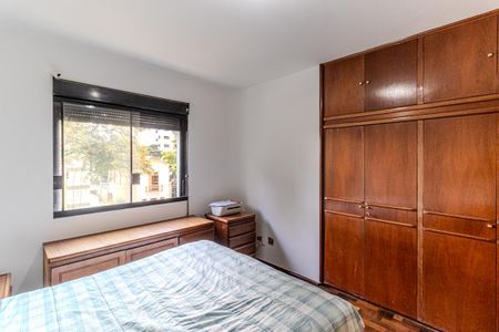 Apartamento à venda com 260m², 4 quartos e 3 vagas Apartamento à venda com 260m², 4 quartos e 3 vagasQuarto 3