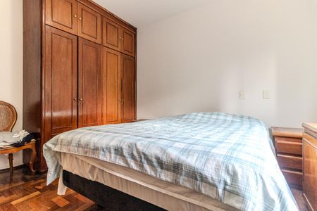 Apartamento à venda com 260m², 4 quartos e 3 vagas Apartamento à venda com 260m², 4 quartos e 3 vagasQuarto 3