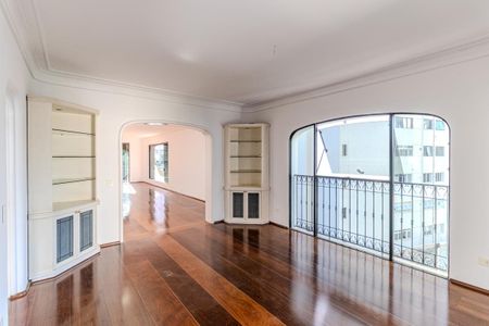 Apartamento à venda com 260m², 4 quartos e 3 vagas Apartamento à venda com 260m², 4 quartos e 3 vagasSala de Jantar