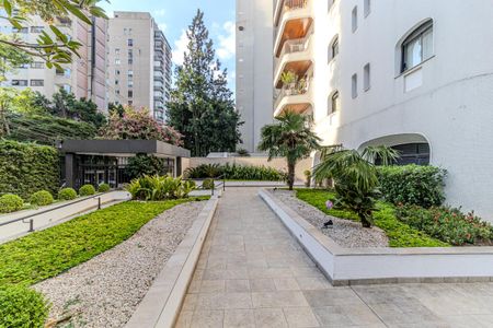 Apartamento à venda com 260m², 4 quartos e 3 vagas Apartamento à venda com 260m², 4 quartos e 3 vagasPortaria