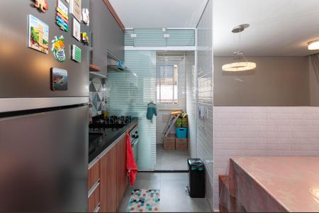 Apartamento à venda com 42m², 2 quartos e sem vaga Apartamento à venda com 42m², 2 quartos e sem vagaCozinha Americana