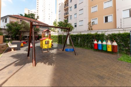 Apartamento à venda com 42m², 2 quartos e sem vaga Apartamento à venda com 42m², 2 quartos e sem vagaÁrea Comum - Playground