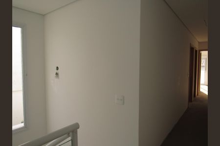 Casa à venda com 145m², 3 quartos e 4 vagasCorredor