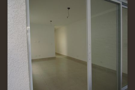 Casa à venda com 145m², 3 quartos e 4 vagasSala