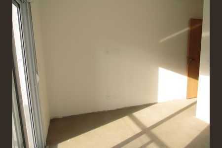 Casa à venda com 145m², 3 quartos e 4 vagasSuíte 2