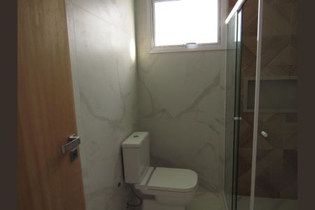 Casa à venda com 145m², 3 quartos e 4 vagasBanheiro da Suite 1