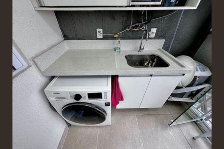 Apartamento à venda com 53m², 2 quartos e 1 vaga Apartamento à venda com 53m², 2 quartos e 1 vagaÁrea de Serviço