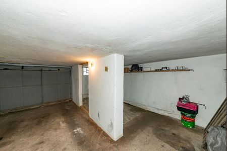 Casa à venda com 187m², 3 quartos e 1 vaga Casa à venda com 187m², 3 quartos e 1 vagaGaragem