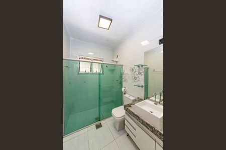 Casa à venda com 187m², 3 quartos e 1 vaga Casa à venda com 187m², 3 quartos e 1 vagaBanheiro Social