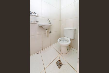 Casa à venda com 187m², 3 quartos e 1 vaga Casa à venda com 187m², 3 quartos e 1 vagaBanheiro de Serviço