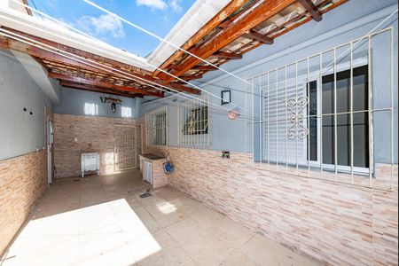 Casa à venda com 187m², 3 quartos e 1 vaga Casa à venda com 187m², 3 quartos e 1 vagaÁrea externa