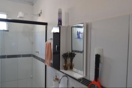 Casa à venda com 200m², 9 quartos e sem vaga Casa à venda com 200m², 9 quartos e sem vagaBanheiro