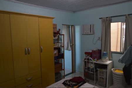 Casa à venda com 200m², 9 quartos e sem vaga Casa à venda com 200m², 9 quartos e sem vagaQuarto 2