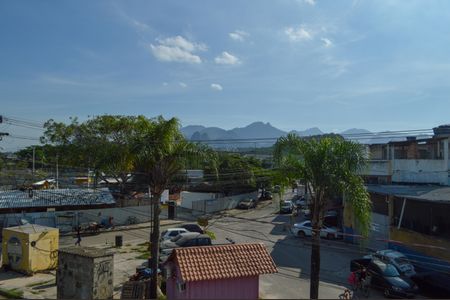 Casa à venda com 200m², 9 quartos e sem vaga Casa à venda com 200m², 9 quartos e sem vagaVista da Área de Serviço