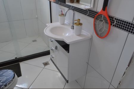 Casa à venda com 200m², 9 quartos e sem vaga Casa à venda com 200m², 9 quartos e sem vagaBanheiro