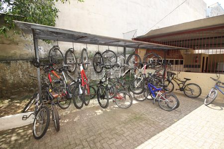 Apartamento à venda com 41m², 1 quarto e 1 vagaÁrea comum - Bicicletário