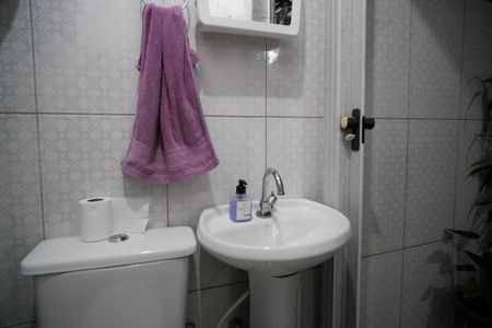 Casa à venda com 97m², 2 quartos e 1 vagaBanheiro de Serviço