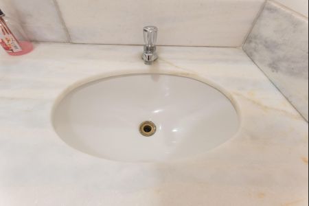 Apartamento à venda com 62m², 3 quartos e 2 vagas Apartamento à venda com 62m², 3 quartos e 2 vagasBanheiro Social