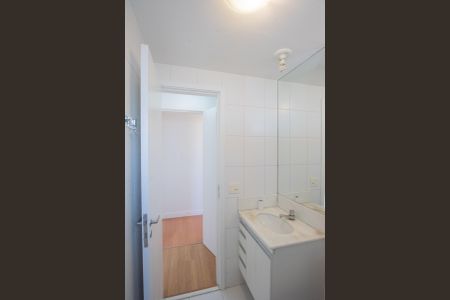 Apartamento à venda com 62m², 3 quartos e 2 vagas Apartamento à venda com 62m², 3 quartos e 2 vagasBanheiro da Suíte