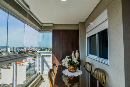 Apartamento à venda com 90m², 3 quartos e 2 vagas Apartamento à venda com 90m², 3 quartos e 2 vagasVaranda da Sala