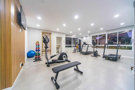 Apartamento à venda com 90m², 3 quartos e 2 vagas Apartamento à venda com 90m², 3 quartos e 2 vagasÁrea comum - Academia