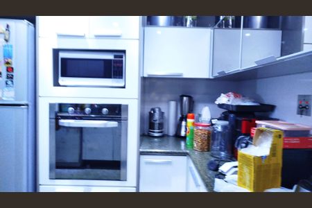 Apartamento à venda com 200m², 3 quartos e 3 vagas Apartamento à venda com 200m², 3 quartos e 3 vagasCozinha