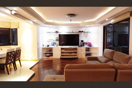 Apartamento à venda com 200m², 3 quartos e 3 vagas Apartamento à venda com 200m², 3 quartos e 3 vagasSala
