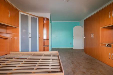 Casa à venda com 150m², 4 quartos e 4 vagas