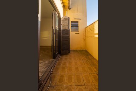 Casa à venda com 150m², 4 quartos e 4 vagas