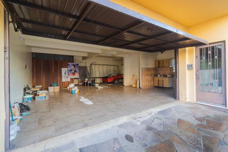 Casa à venda com 150m², 4 quartos e 4 vagas