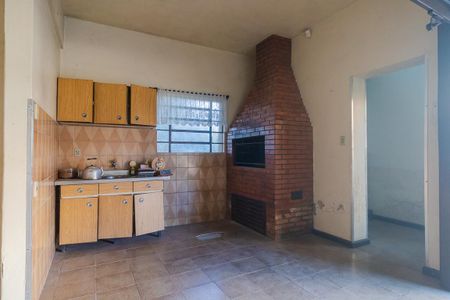 Casa à venda com 150m², 4 quartos e 4 vagas